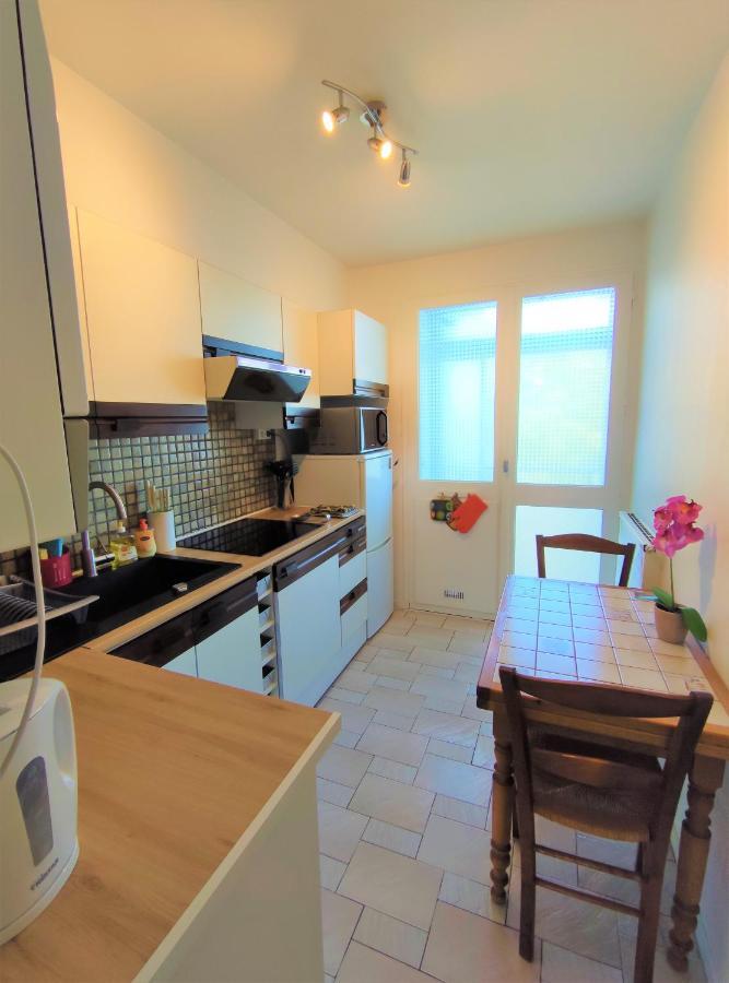 Appartement T3 Lumineux Et Tout Confort De 72 M2 Avec Parking Privatif La Rochelle  Eksteriør billede